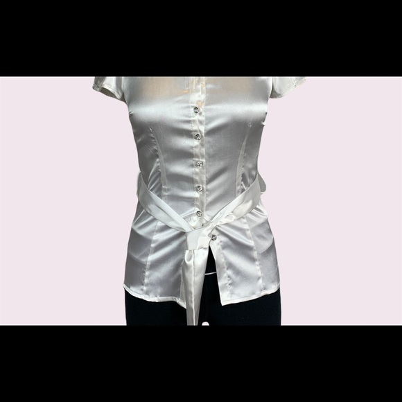 Luxury Lechateau white silk embellished buttons front Size XS - Picture 4 of 11